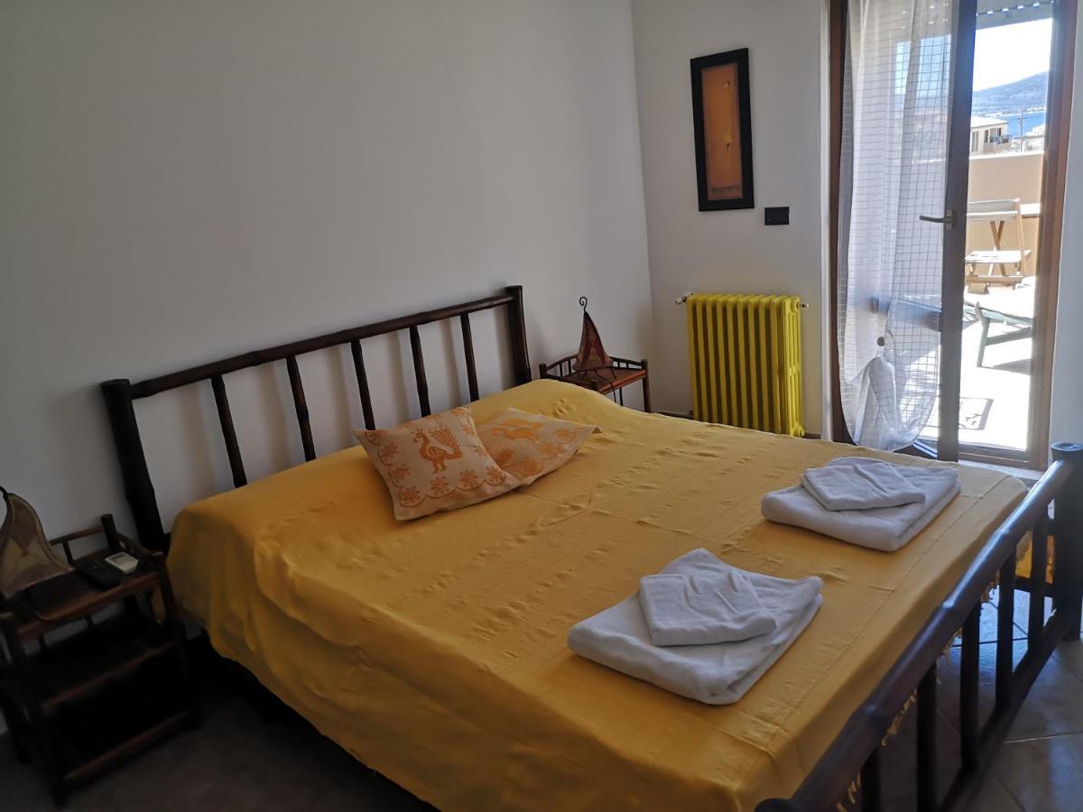 B&B La Terrazza Алгеро Екстериор снимка